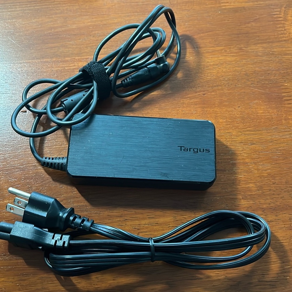 TARGUS DELL 90W Laptop Charger universal computer power adaptor